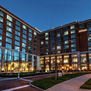 Hilton Hills **** Nashville